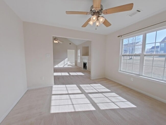 Building Photo - 113 Dozier Dr