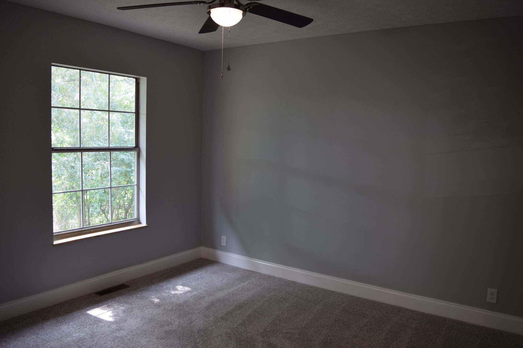 Building Photo - 2816 Beaverwood Dr