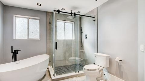 Building Photo - 6784 Via Regina