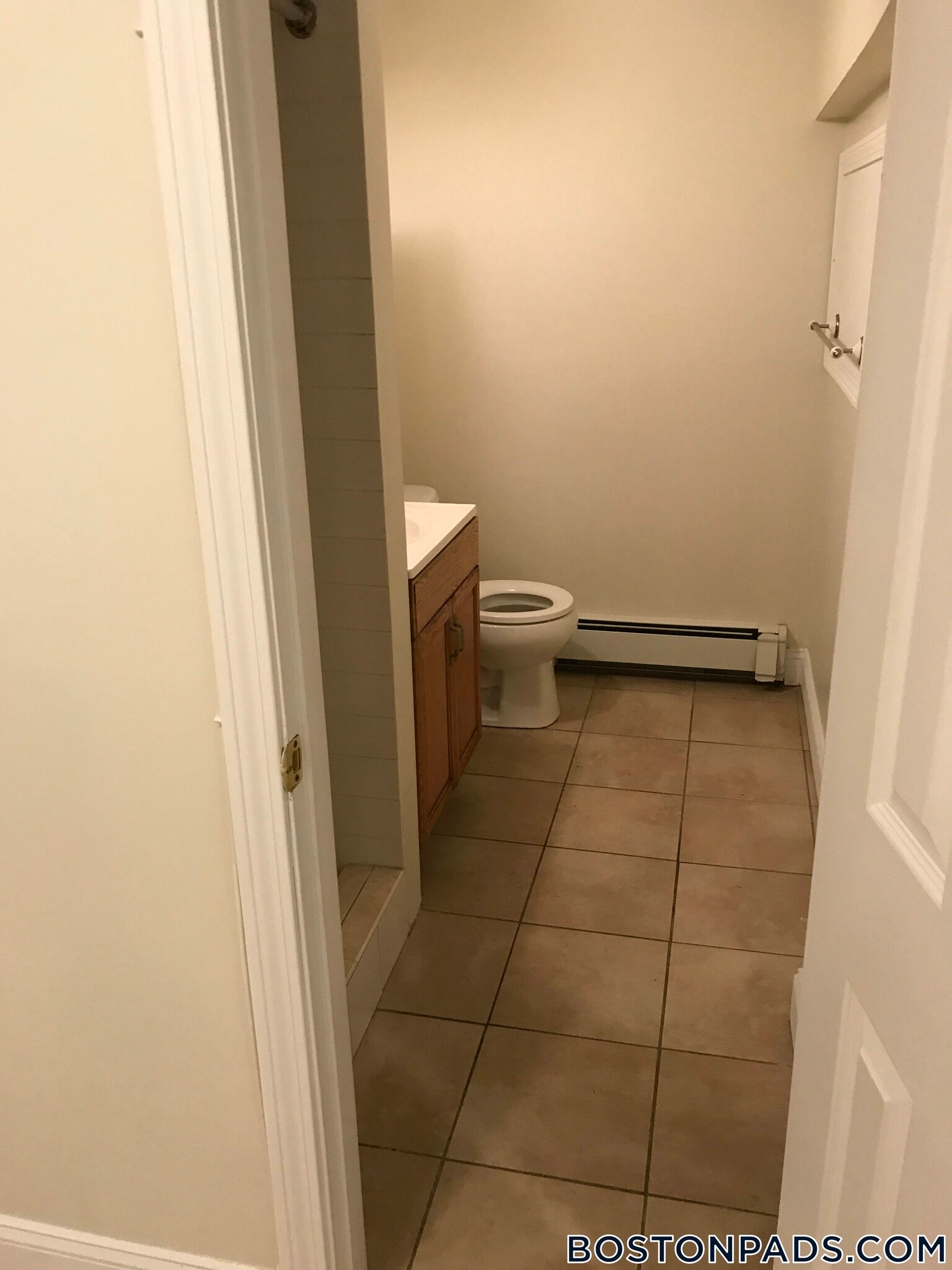 Building Photo - 6 Wait St