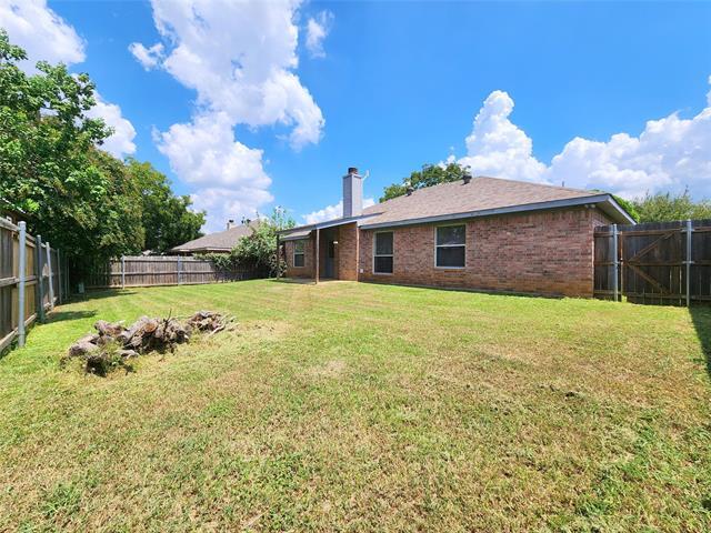 Building Photo - 414 Dakota Dr