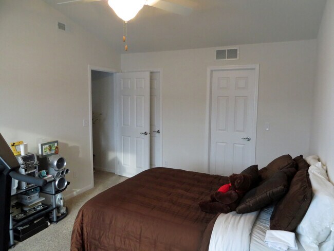 Guest Bedroom - 2789 NW 155th St