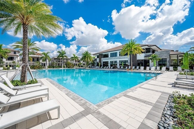 Building Photo - 4583 NW 83rd Pl