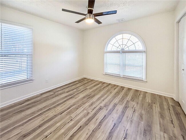 Building Photo - 4406 Singletree Way