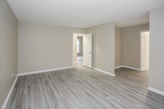 Building Photo - 7228 Walterboro Rd