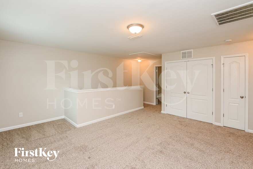 Building Photo - 7702 McCarron Way