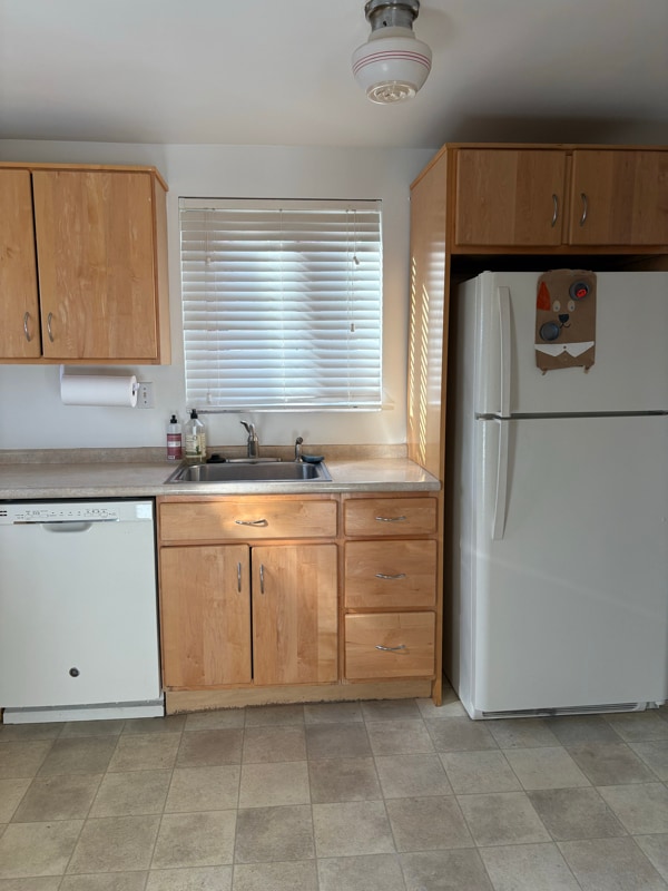 Building Photo - 6318 Glenview Pl