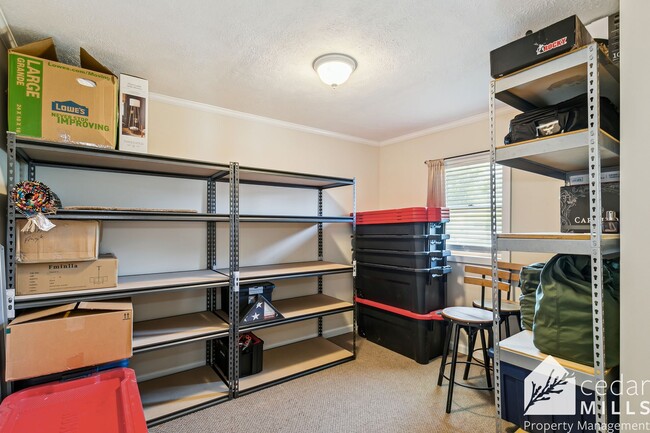 Building Photo - EXTRAORDINARY historic rental opportunity ...