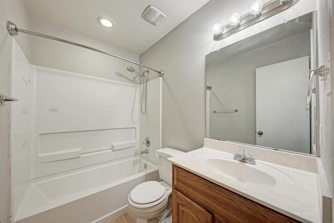 Building Photo - 1302 Casa Blanca Cove