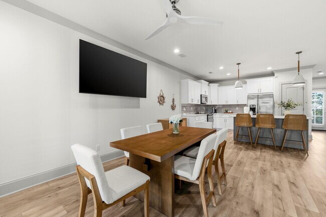 Building Photo - 45 Golden Bell Ct