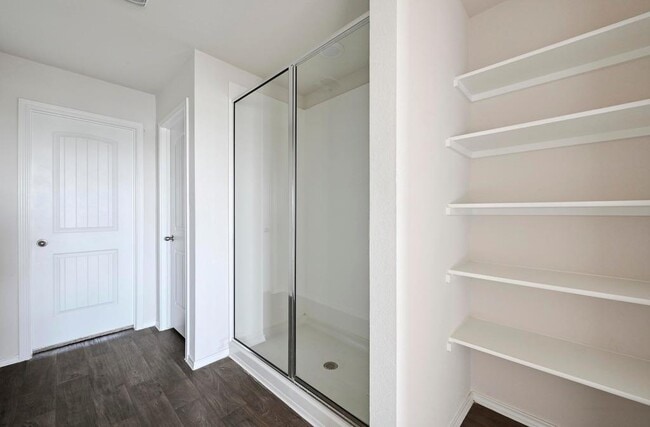 Building Photo - 229 Frogmore Lp