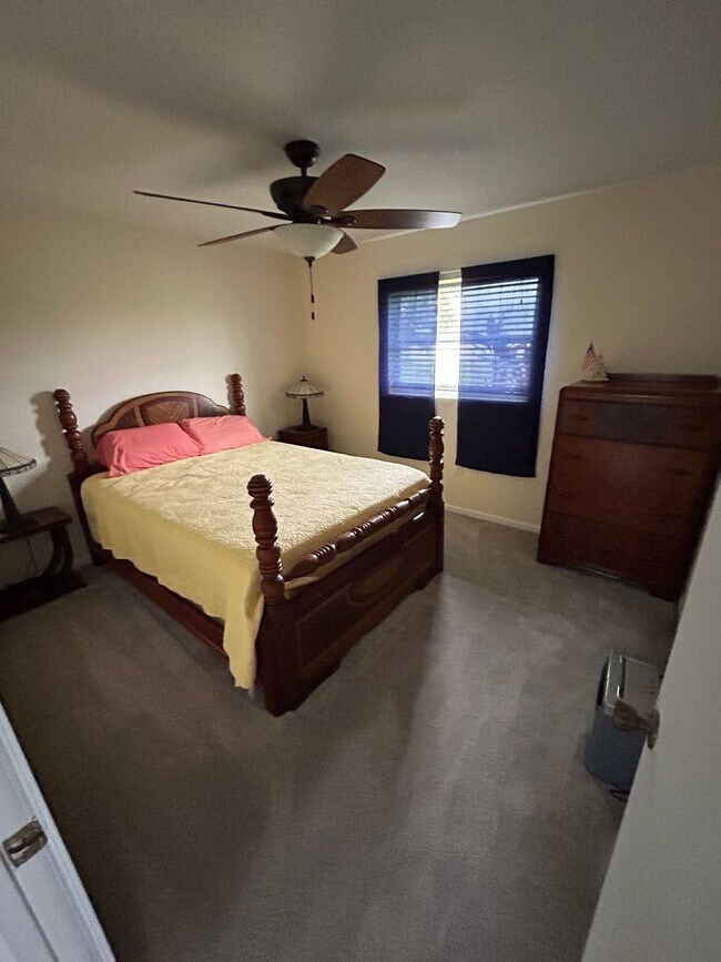 Building Photo - Immaculate home for rent.