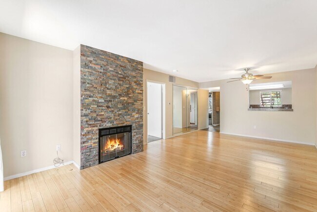 Building Photo - 1901 Rio Canyon Ct