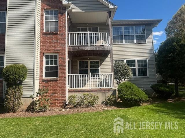 Building Photo - 289 Vasser Dr