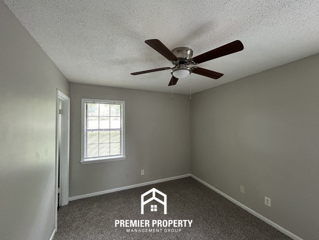 Building Photo - Charming 3BR Southaven Home in Quiet Cul-de-Sac | Hardwood Floors & Fenced Yard