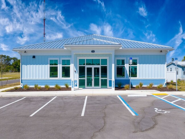 Building Photo - 142 Blue Beard Dr