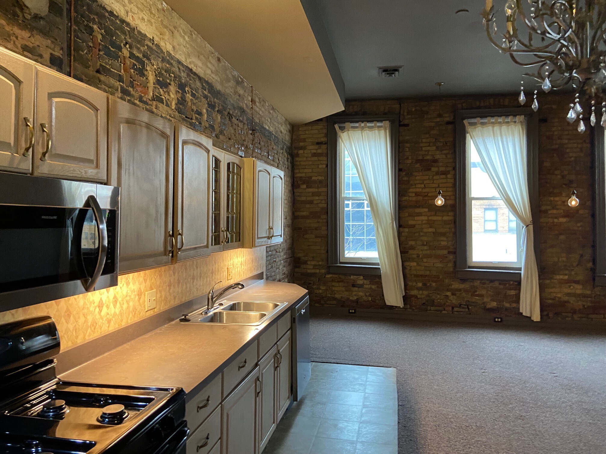 Building Photo - 148 W Michigan Ave