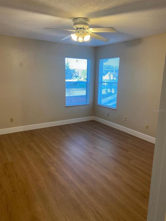 Building Photo - 1413 Abberton Dr