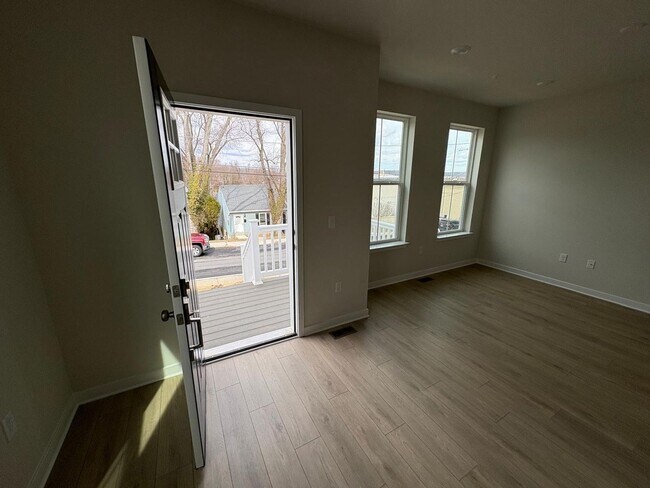 Building Photo - Brand new End Unit Spacious 3BR Townhome in Downingtown Ridge Community  *****LIMITED TIME FIRST ...