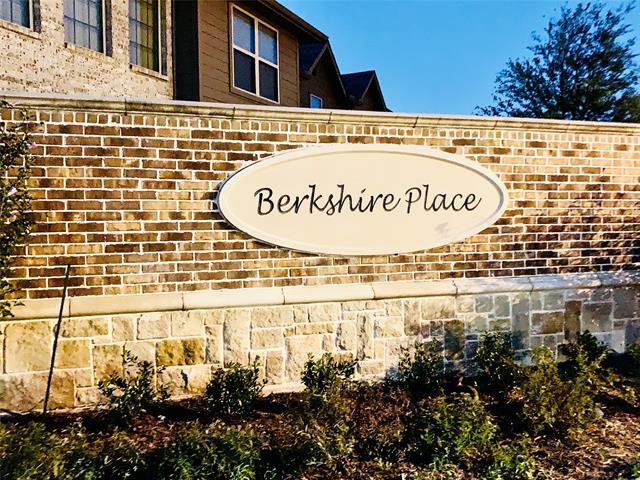 Building Photo - 912 Brookville Ct