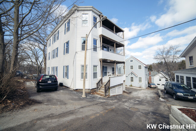 Building Photo - 10 Duffley Ct