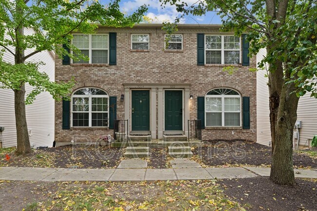 Primary Photo - 3212 River Villa Way