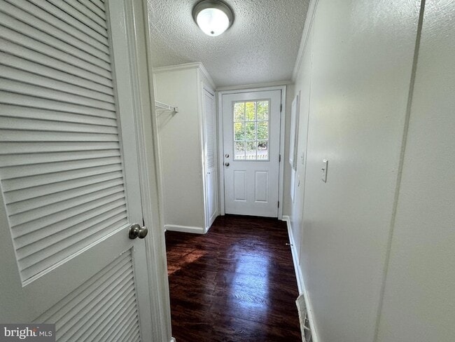 Building Photo - 340 Faucetts Rd