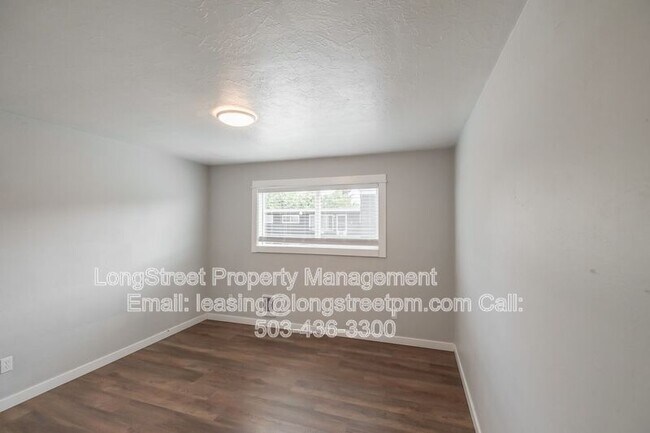 Building Photo - 205 6th Ave SE