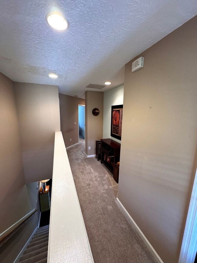 Building Photo - 3685 Creswick Cir