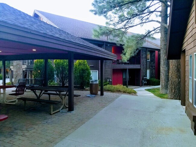 Building Photo - 1 Bed, 1 Bath. Condo! Next to the Heart of NAU Campus!  - Students & Cats OK!! NO Dogs! Avail. Ma...