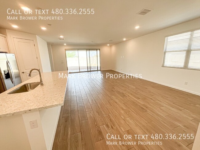 Building Photo - 34682 Ashwood Dr