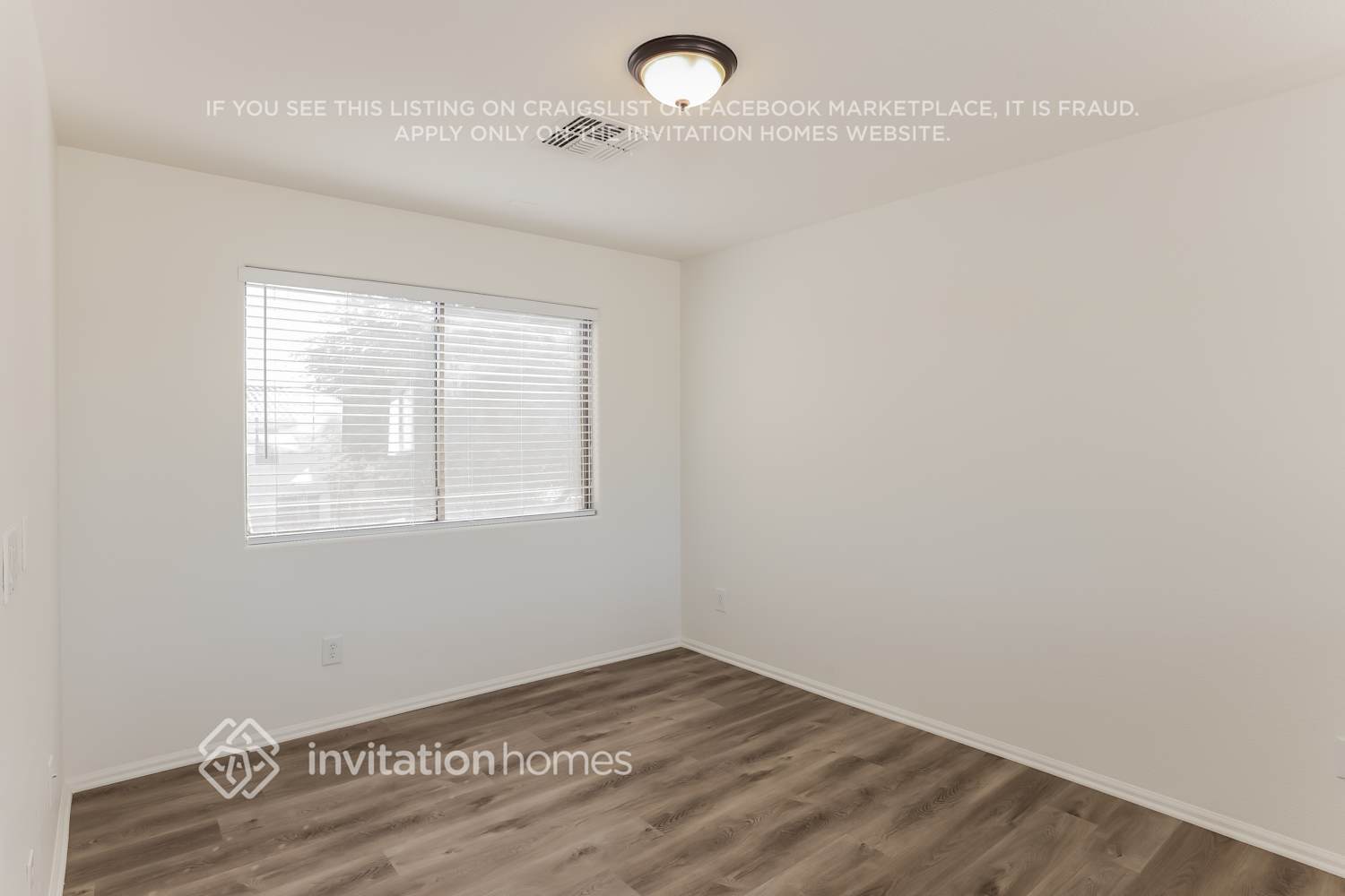 Building Photo - 2531 W Hedgehog Pl