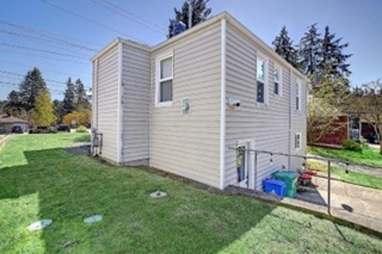 Building Photo - 14555 8th Ave NE