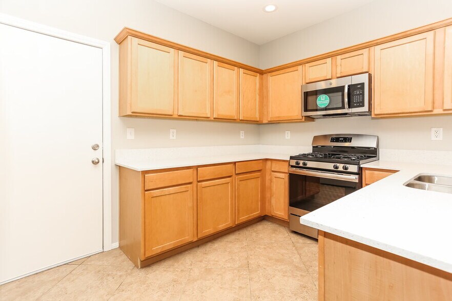 Building Photo - 7204 Amber Cascade Ct