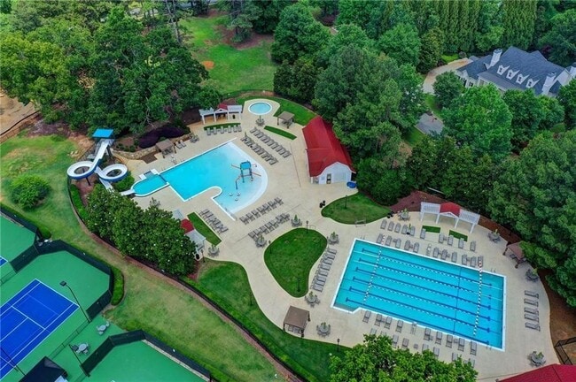 Building Photo - 1710 Sugarloaf Club Dr