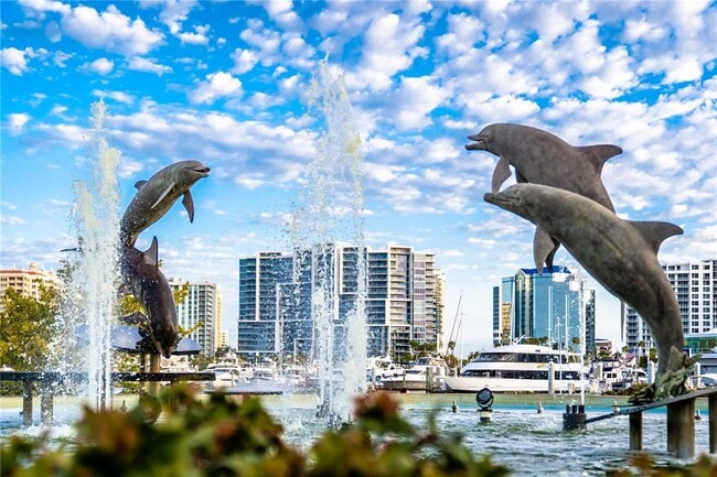 Building Photo - 5001 Baraldi Cir