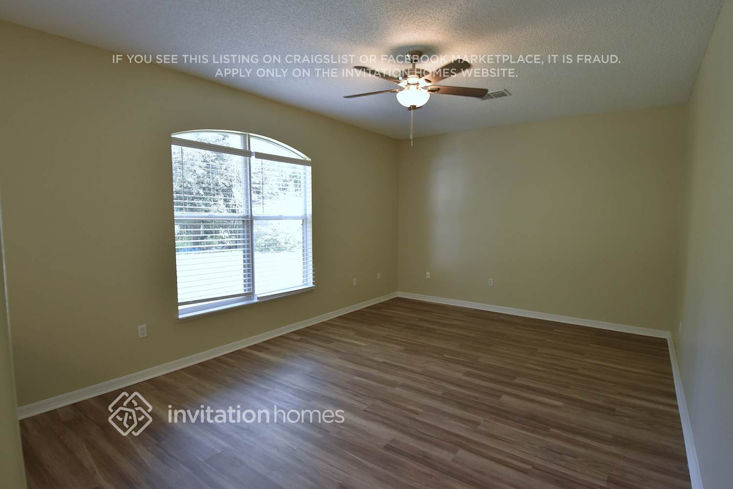 Building Photo - 2413 Marcasite Loop