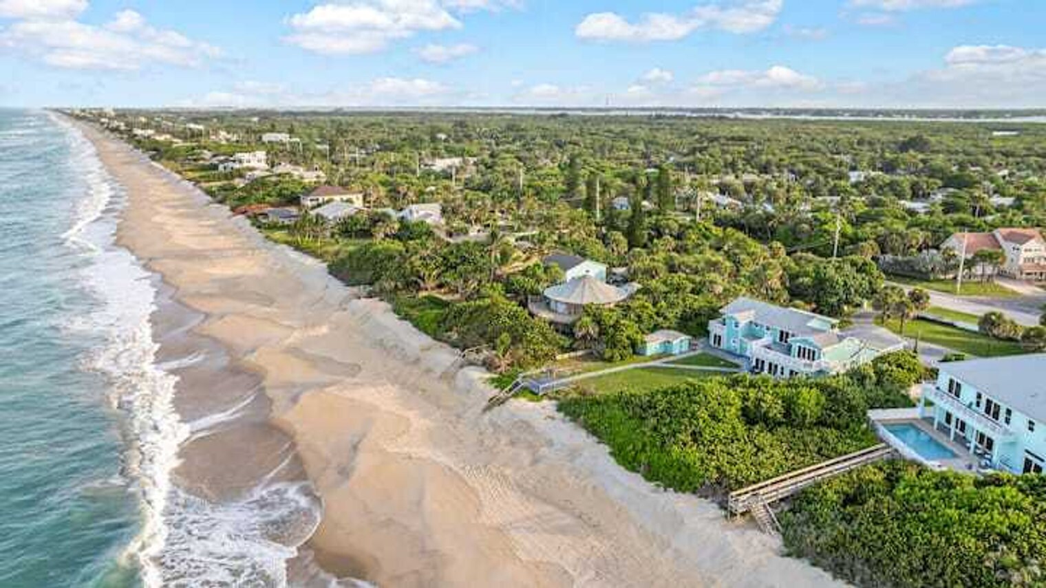 Building Photo - 6403 South Highway A1A-SI ID1044462P