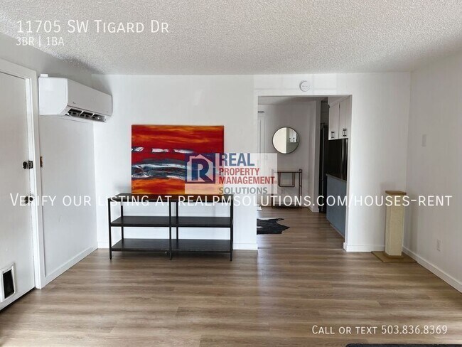 Building Photo - 11705 SW Tigard St