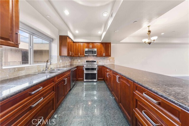 Building Photo - 11218 Camarillo St