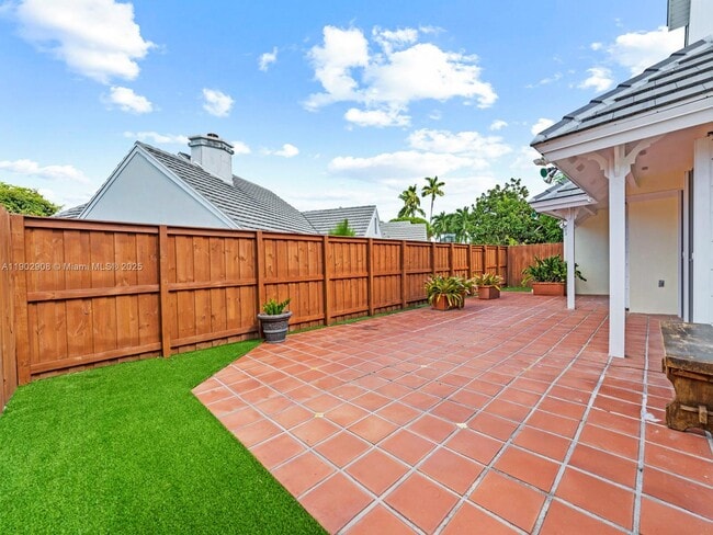 Building Photo - 9947 NW 47th Terrace