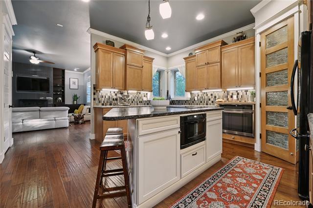 Building Photo - 514 E Bijou St