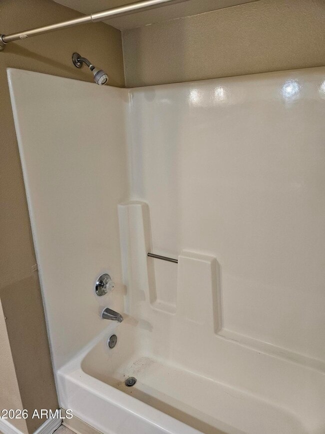 Building Photo - 935 N Granite Reef Rd