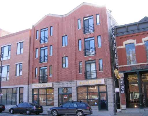 Primary Photo - 1070 N Milwaukee Ave