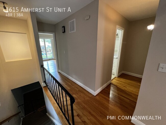 Building Photo - 1615 Amherst St