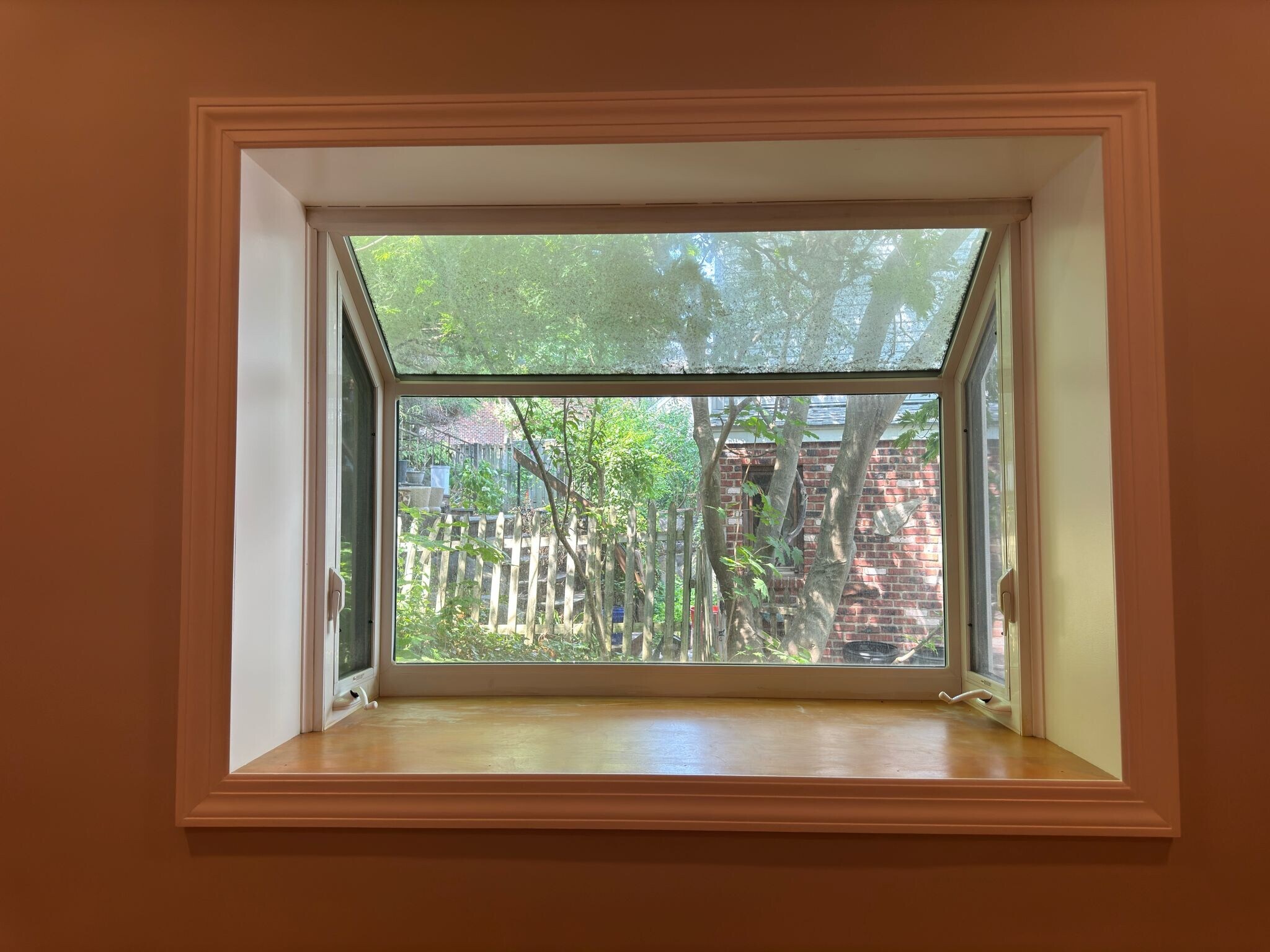 Building Photo - 537 Winterburn Grv