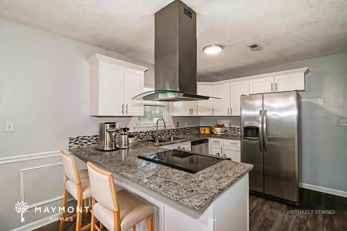 Building Photo - 109 Neal Ave