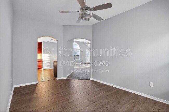 Building Photo - 18506 W Hardy Rd