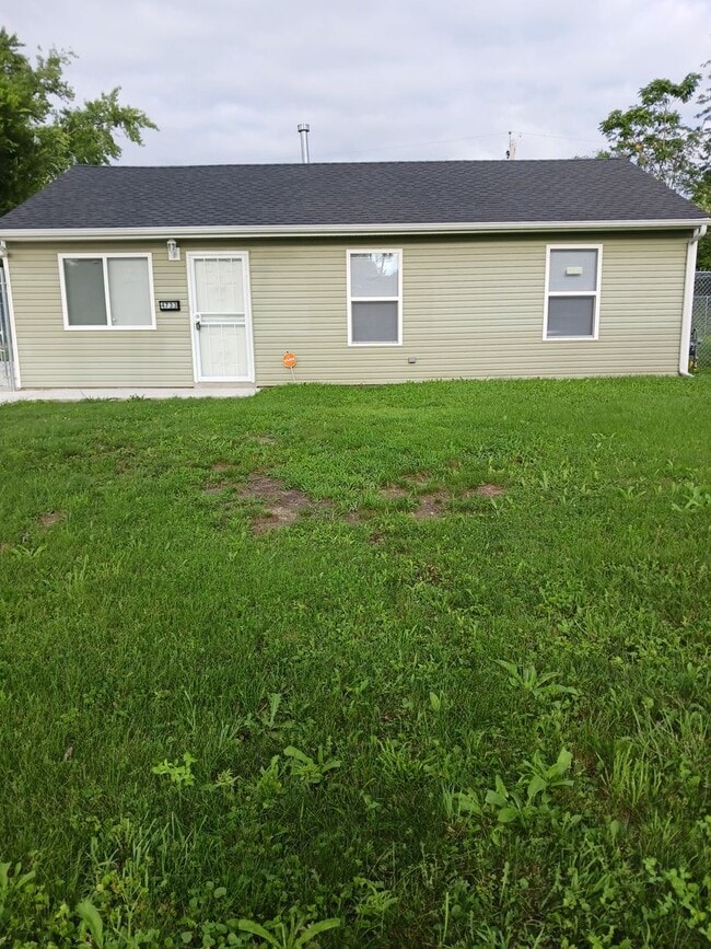 Building Photo - Rehabbed Home with Fenced Back Yard