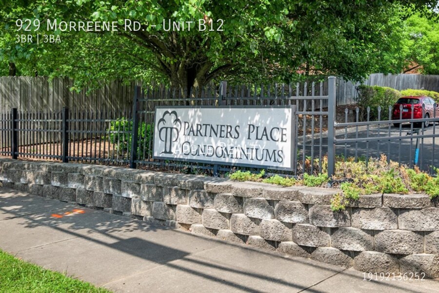 Building Photo - 929 Morreene Rd